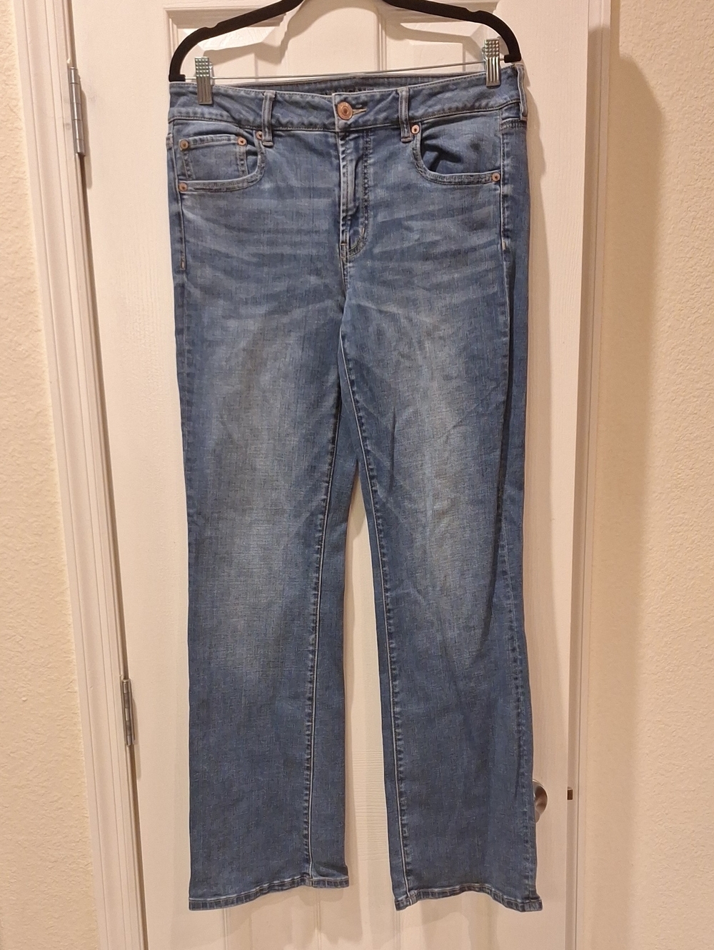 American Eagle Outfitters - Super Stretch Favorite Boyfriend Jeans - 12
